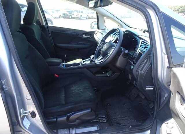 2021 Honda Fit Shuttle Hybrid full
