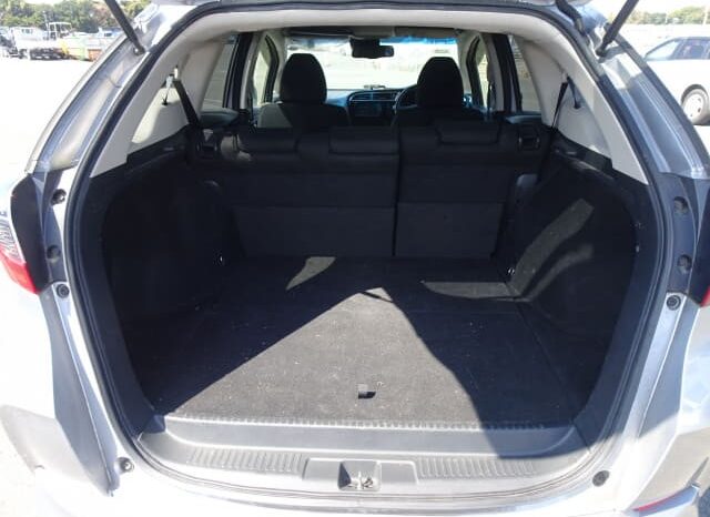2021 Honda Fit Shuttle Hybrid full