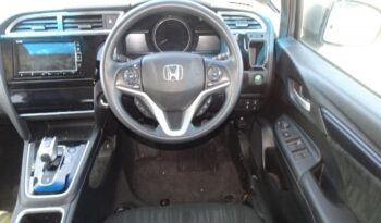 2021 Honda Fit Shuttle Hybrid full