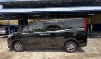 2016 Toyota Esquire full