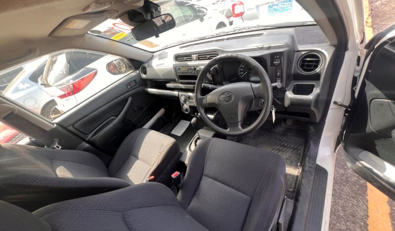 2022 Toyota Probox Hybird full