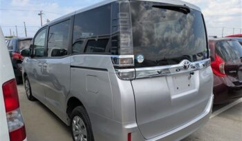 2020 Toyota Voxy full