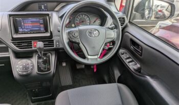 2020 Toyota Voxy full