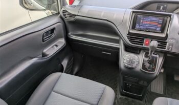2020 Toyota Voxy full