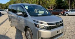 2017 Toyota Voxy