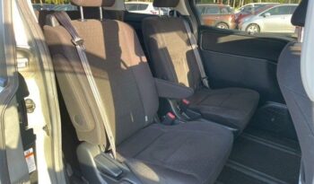 2017 Toyota Voxy full
