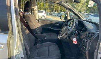 2017 Toyota Voxy full