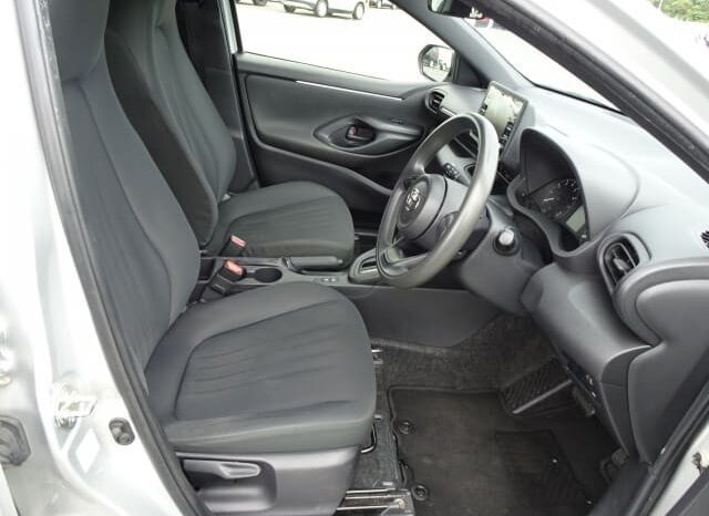 2021 Toyota Hiace full