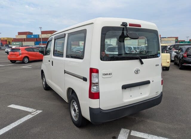 2021 Toyota Townace DX full