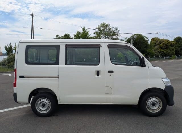 2021 Toyota Townace DX full