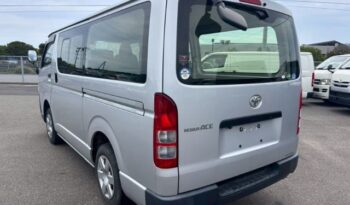2020 Toyota Regiusace DX full