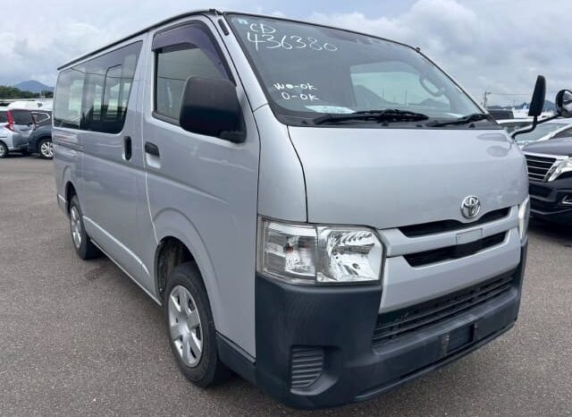 2020 Toyota Regiusace DX full