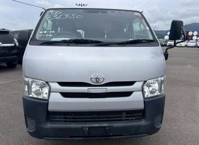 2020 Toyota Regiusace DX full