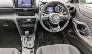 2022 Toyota Yaris Cross Star Hybrid full