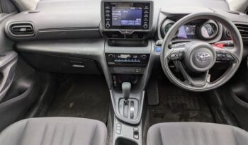 2022 Toyota Yaris Cross Star Hybrid full